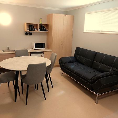 Lake Tyrrell Accommodation Lta Sea Lake Extérieur photo